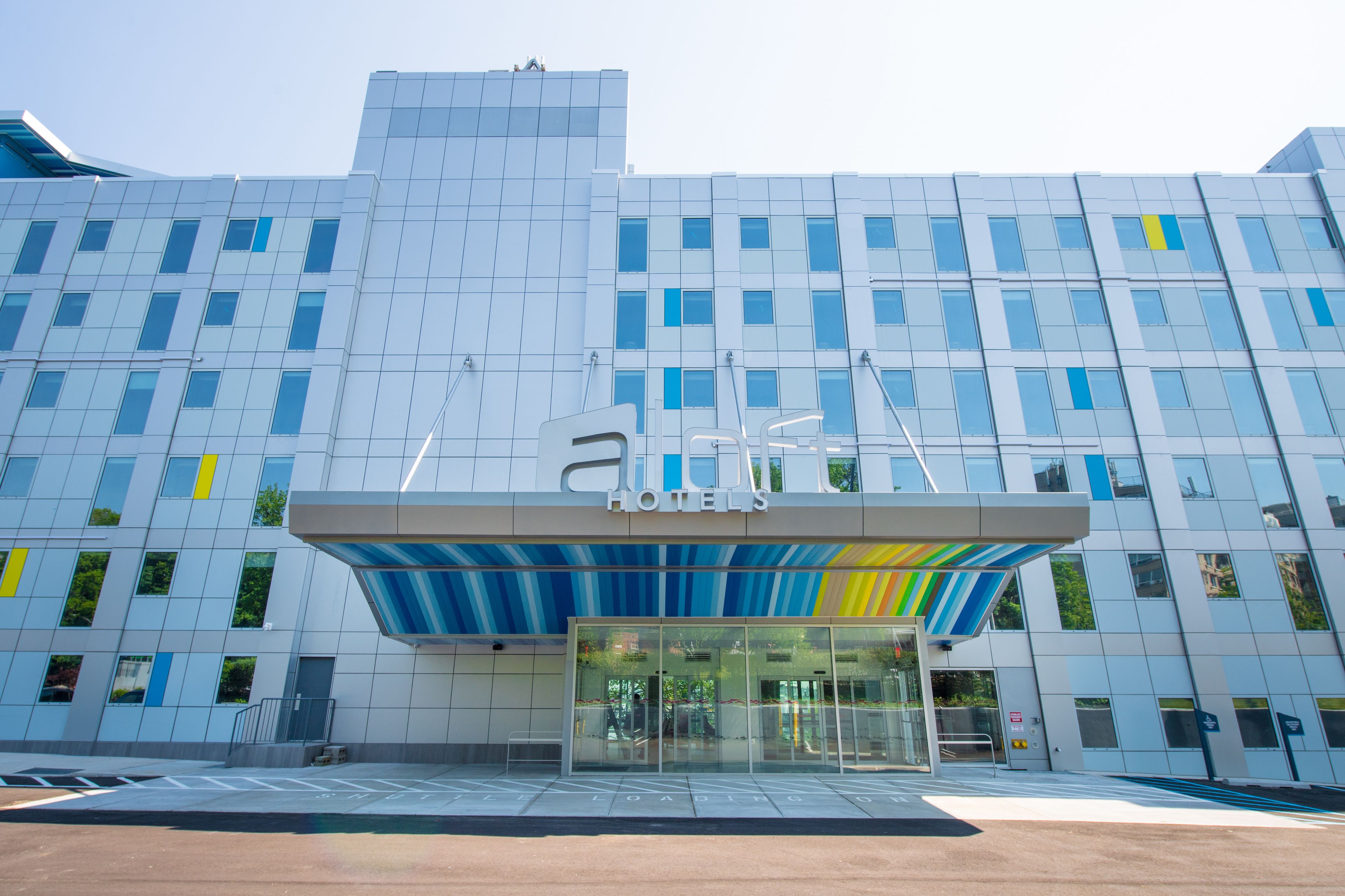 Fachada de la propiedad