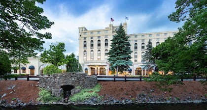 DoubleTree by Hilton Nashua