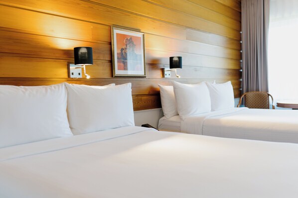 Habitación clásica, 2 camas dobles | 1 dormitorio y ropa de cama de alta calidad