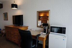 Chambre Affaires, 2 lits doubles | Literie de qualité, lit avec matelas à plateau-coussin, décor unique