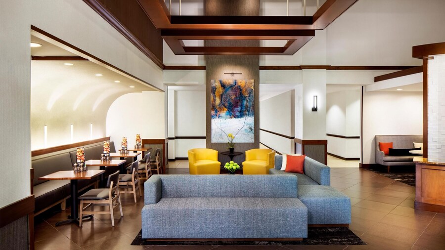 Hyatt Place Charlotte/Arrowood