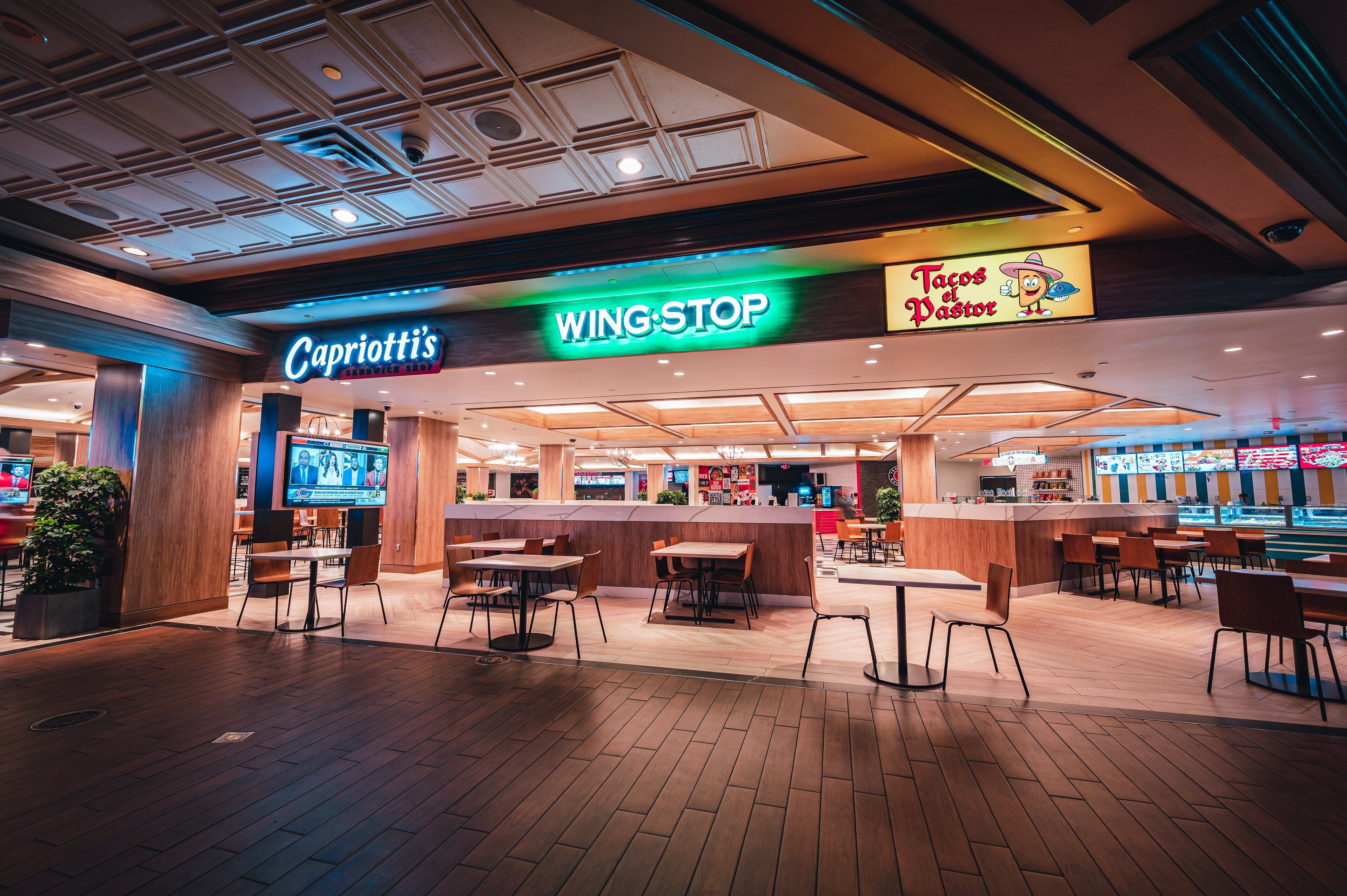 5 restaurants, breakfast, lunch, dinner served; american cuisine