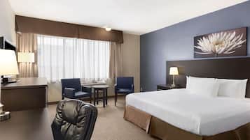 Quarto standard, 1 cama King | Escrivaninha, ferros/tábuas de passar roupa, Wi-Fi de cortesia