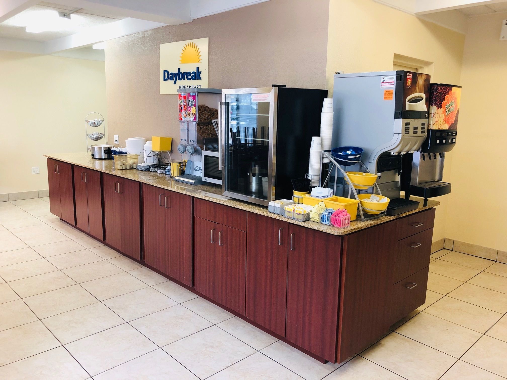 Free daily buffet breakfast