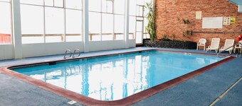 Days Inn by Wyndham Columbia I-70