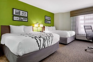 Chambre Standard, 2 grands lits, non-fumeur, réfrigérateur et four à micro-ondes