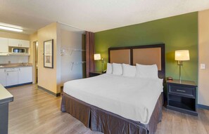 Desk, iron/ironing board, free WiFi, bed sheets