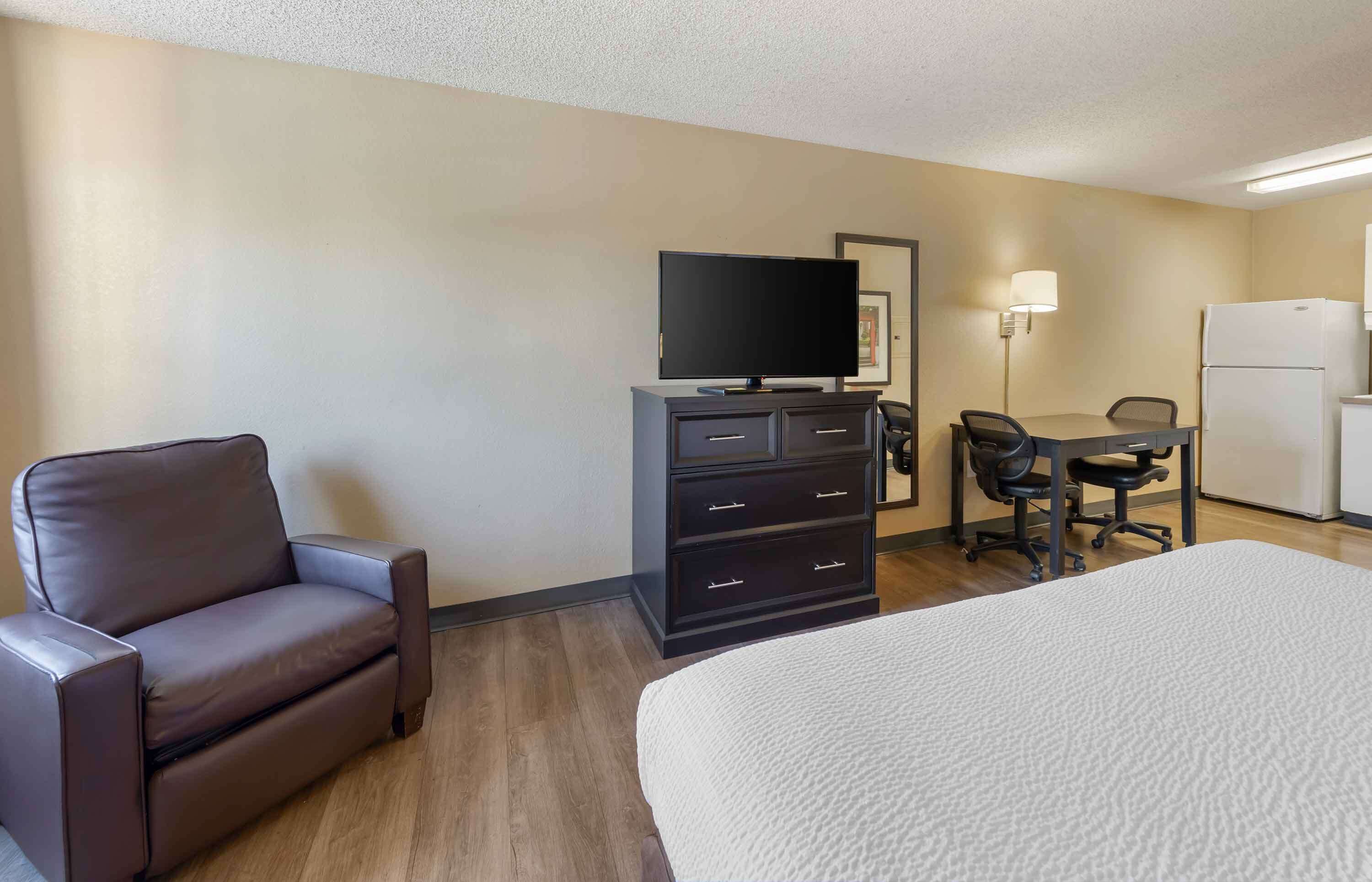 Photo - Extended Stay America Suites - Bakersfield - California Avenue
