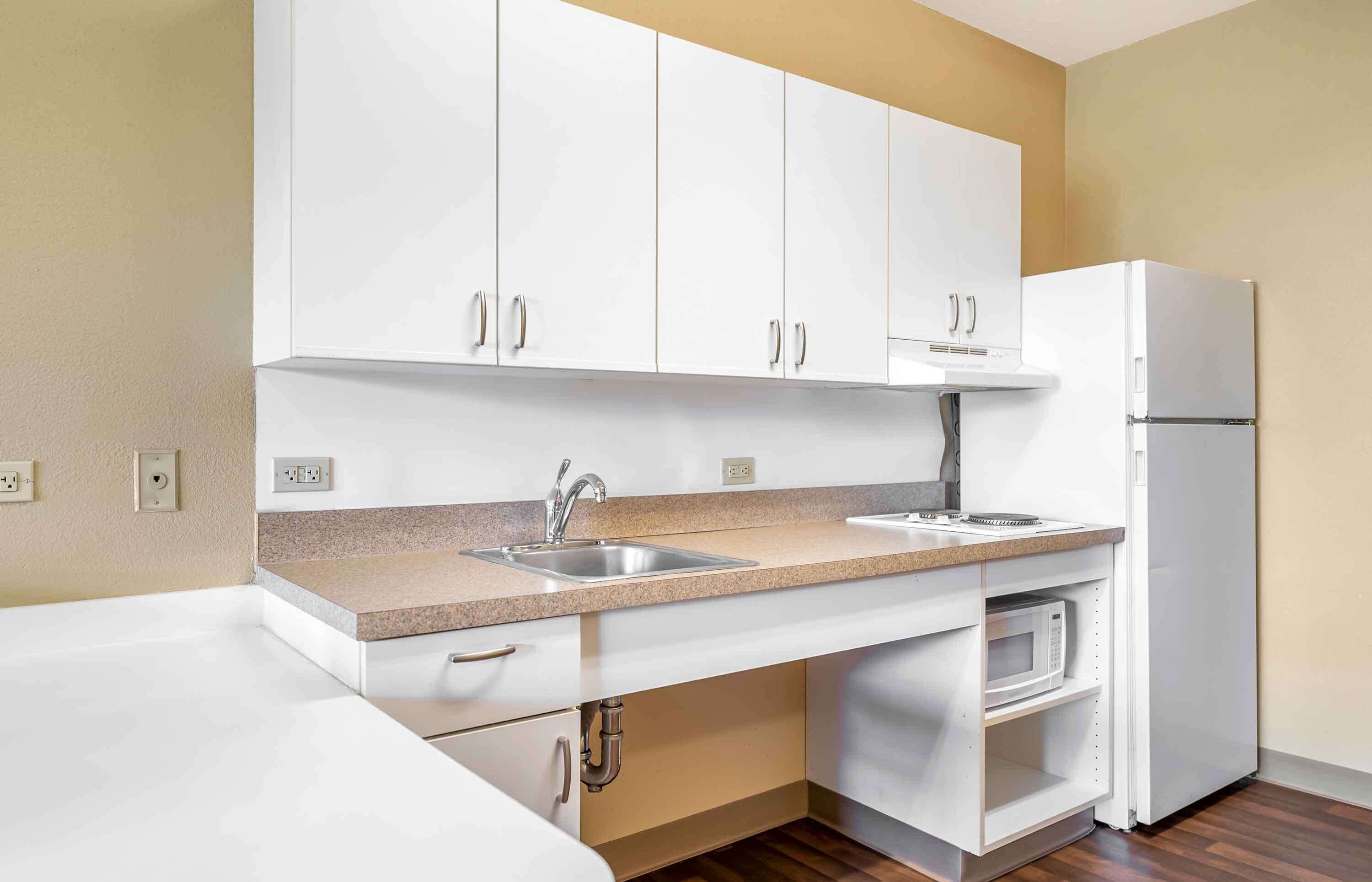 冰箱、微波炉、炉灶、茶具/咖啡用具