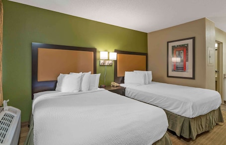 Studio, 2 Double Beds, Non Smoking. Extended Stay America Suites Louisville Dutchman