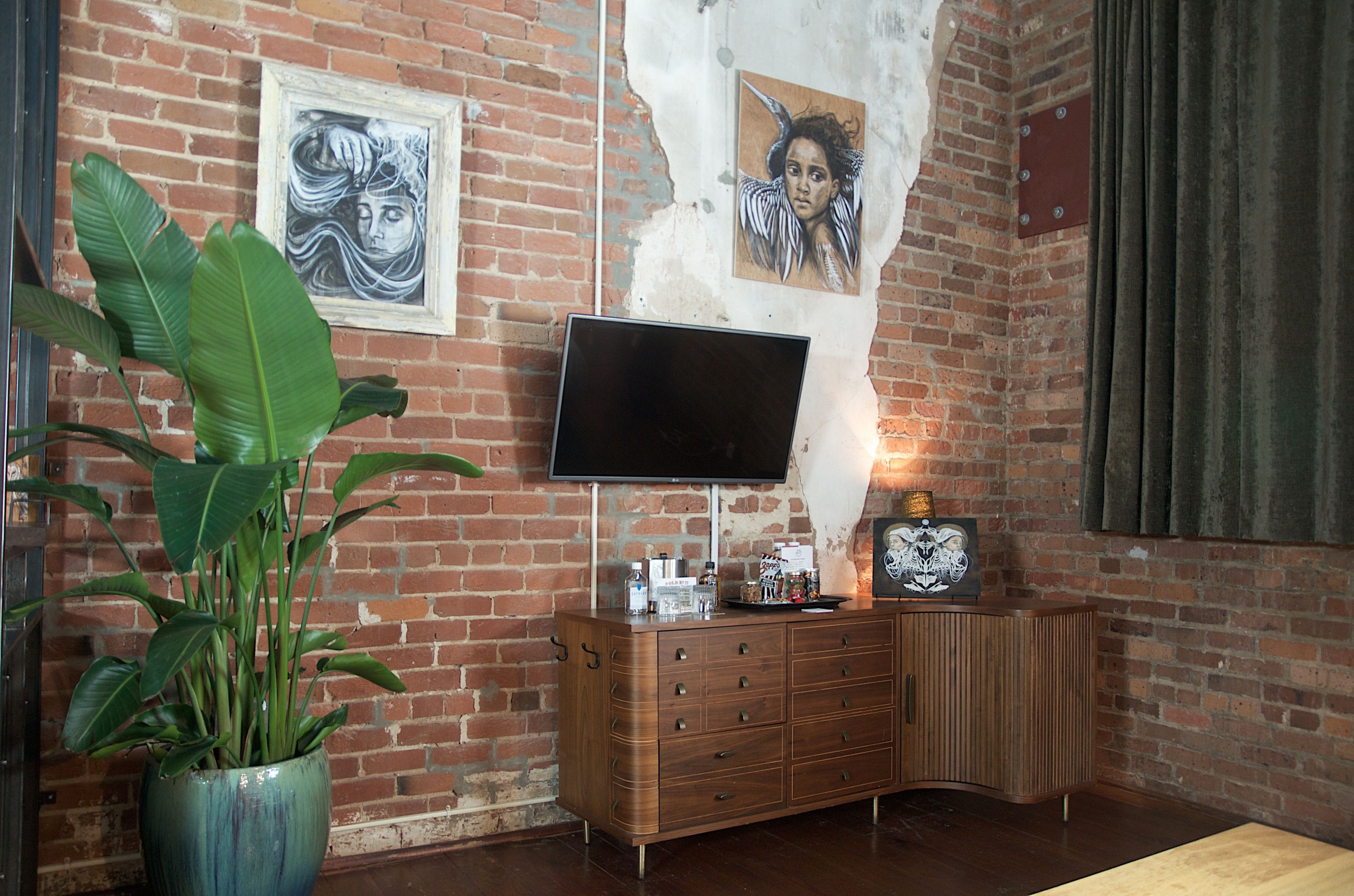 suite, 1 king bed with sofa bed (artist loft suite) | premium bedding, down duvets, minibar, in-room safe