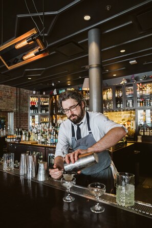 Bar (on property) - The Old No. 77 Hotel & Chandlery (New Orleans)
