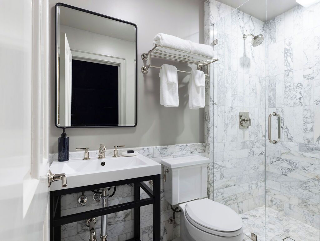 Photo - Garden District Hotel