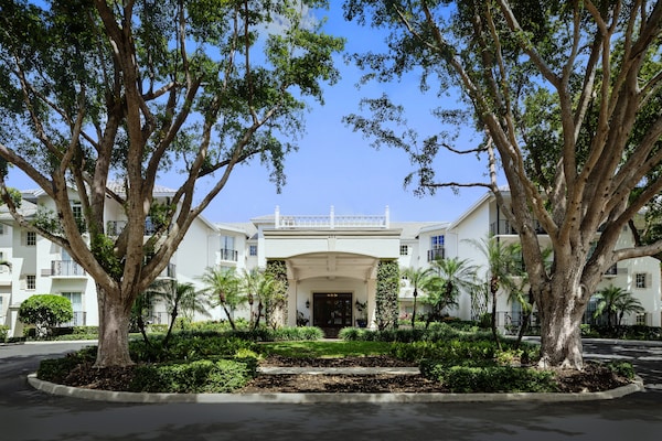 The Capri Inn - Naples