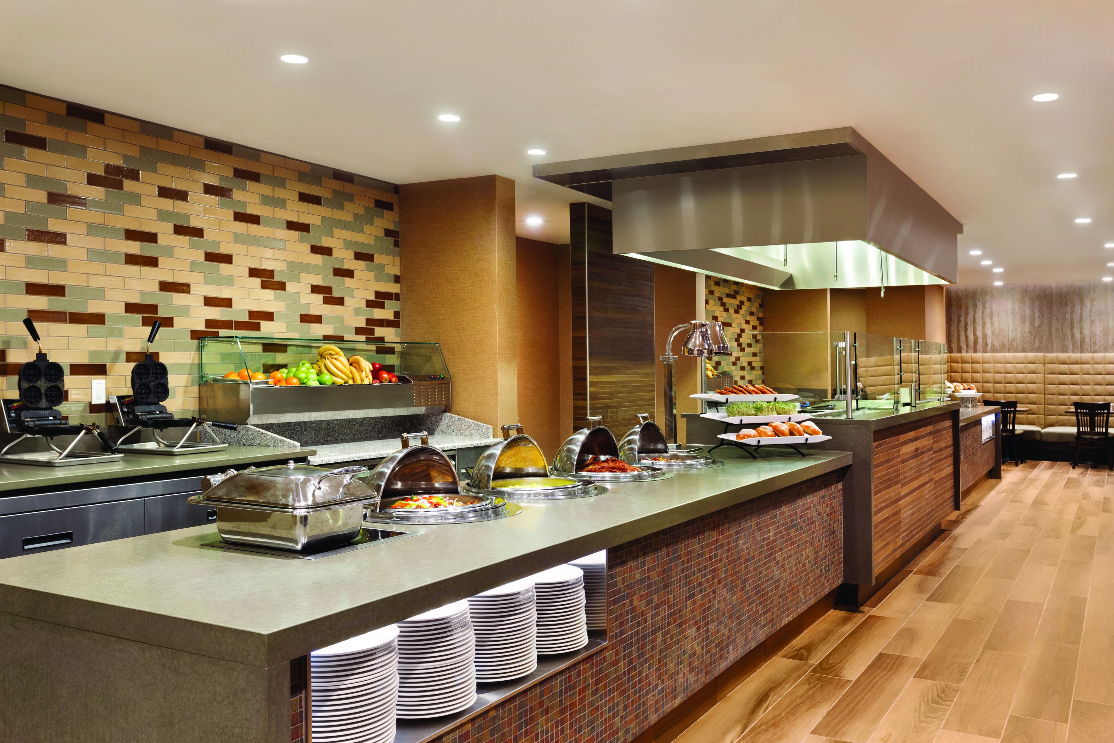 Daily buffet breakfast for a fee