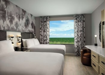 Hotel room view looking out at Caribe Royale Orlando