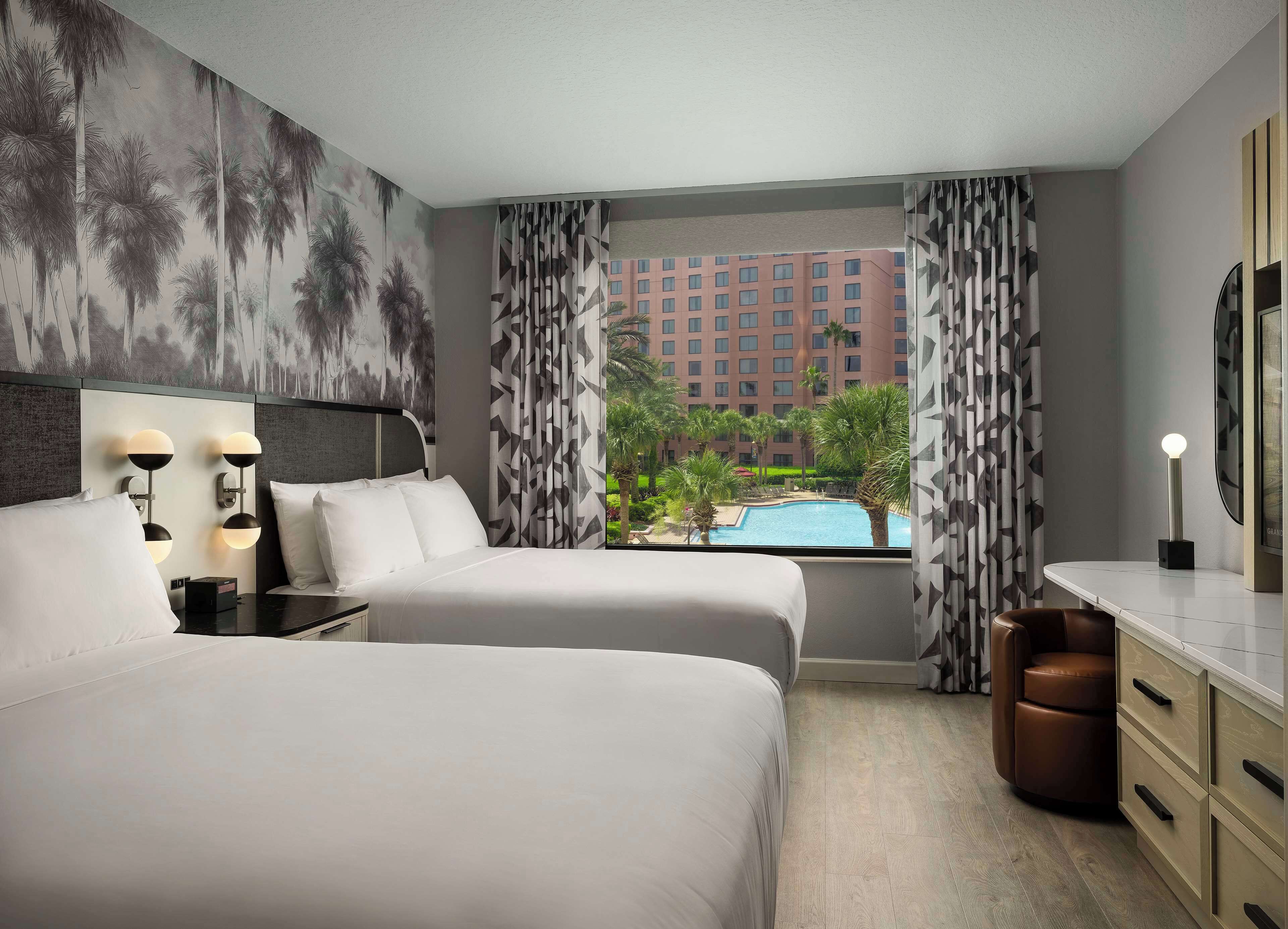 Suite, 2 grands lits, vue piscine (Caribe) | Vue de la chambre