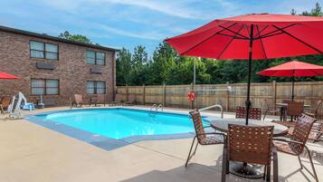 Seasonal outdoor pool