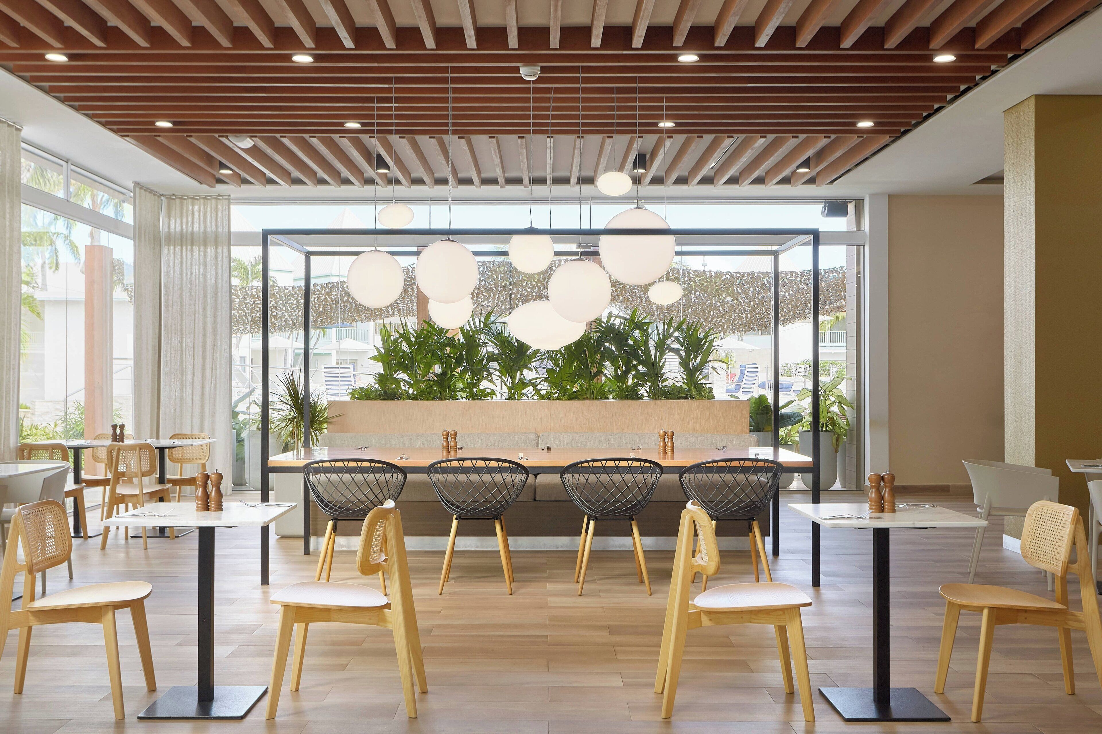 breakfast, lunch, dinner served; international cuisine, pool views