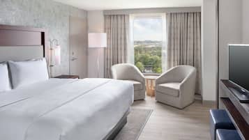 Premium bedding, pillowtop beds, in-room safe, desk