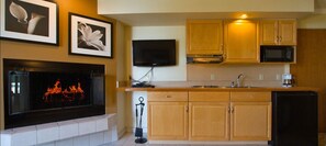 Suite | Private kitchen