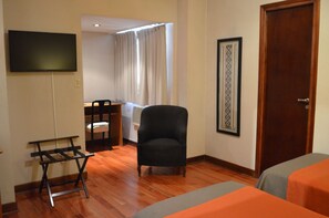 Standard Double Room, 1 Queen Bed | In-room safe, soundproofing, iron/ironing board, free WiFi - Gran Hotel Argentino (Buenos Aires)