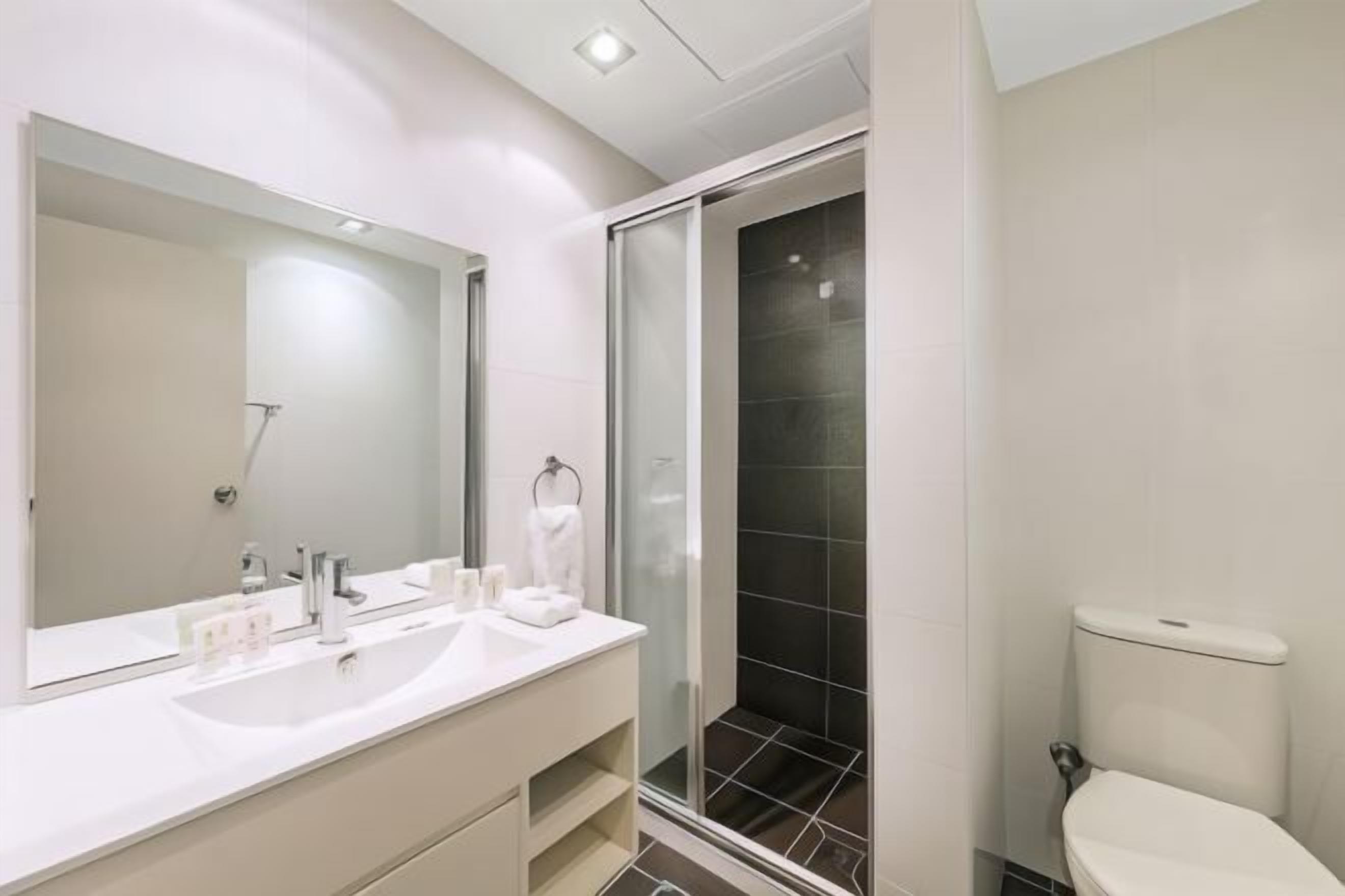 Bathroom | Shower, free toiletries, hair dryer, towels