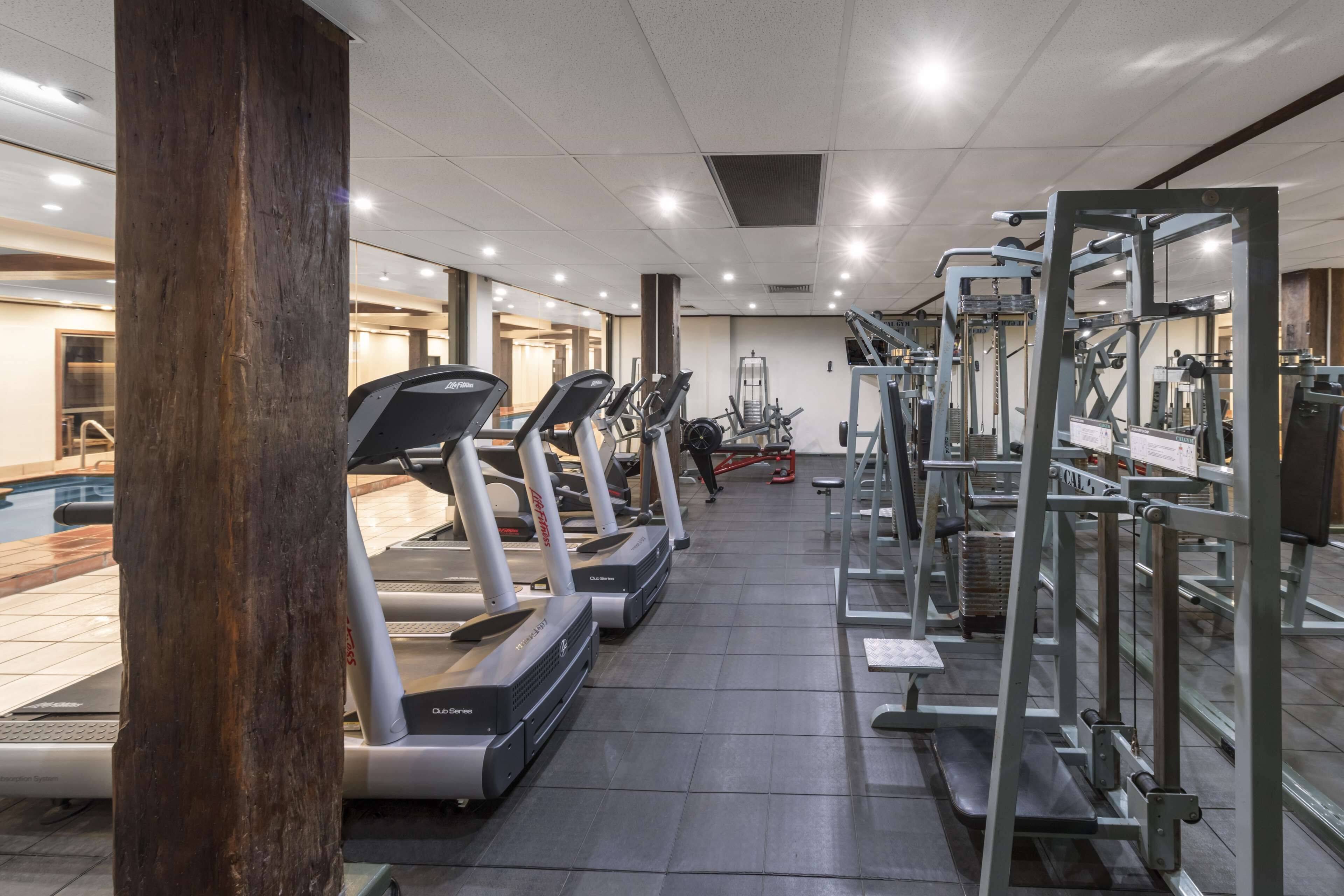 Oaks Sydney Goldsbrough Suites — image 22