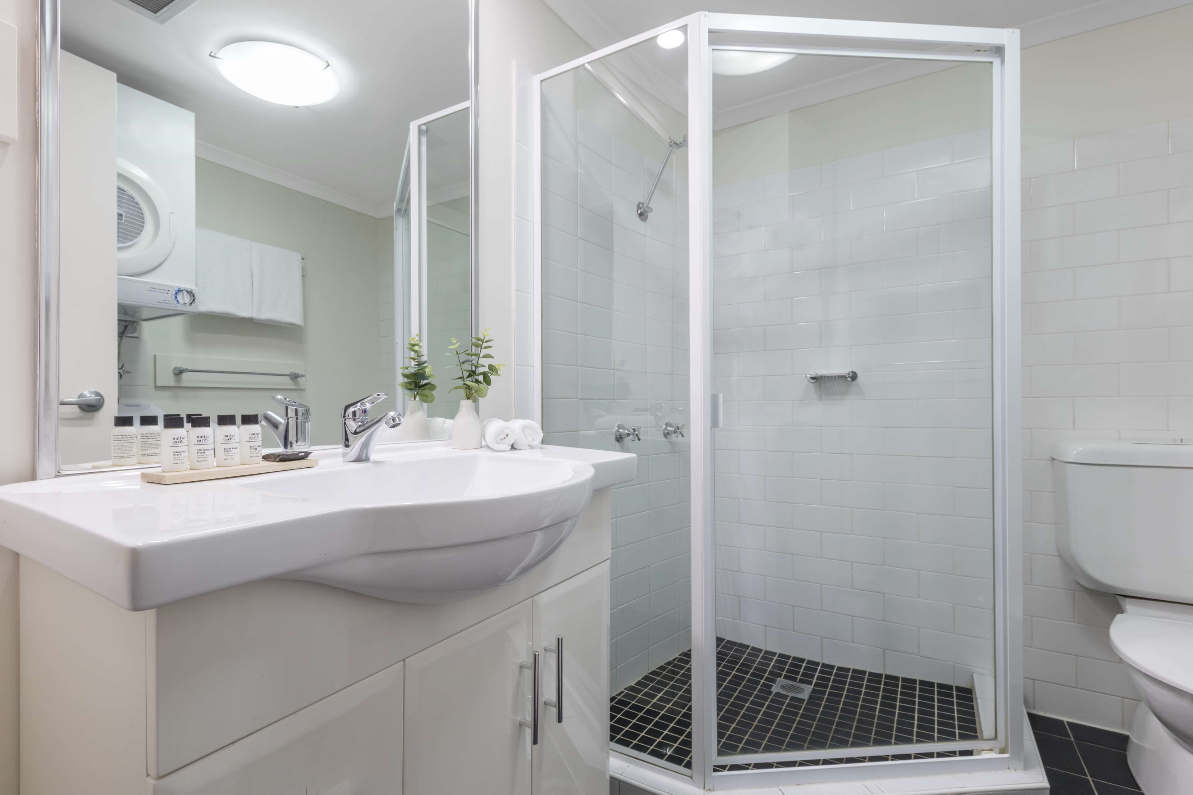 Oaks Sydney Goldsbrough Suites — image 12