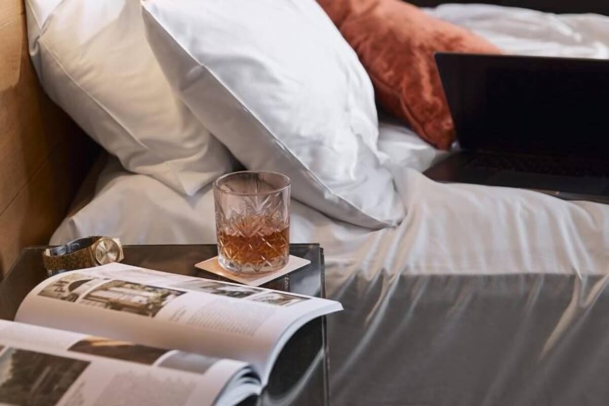 Premium bedding, pillowtop beds, minibar, in-room safe