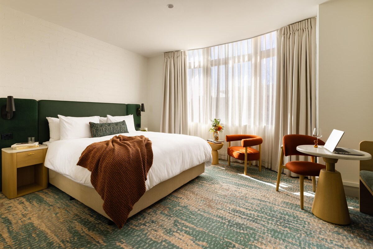 Harbour View King | Hochwertige Bettwaren, Pillowtop-Betten, Minibar, Zimmersafe