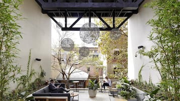 Dinner served, al fresco dining