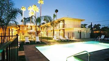 Front of property - evening/night
