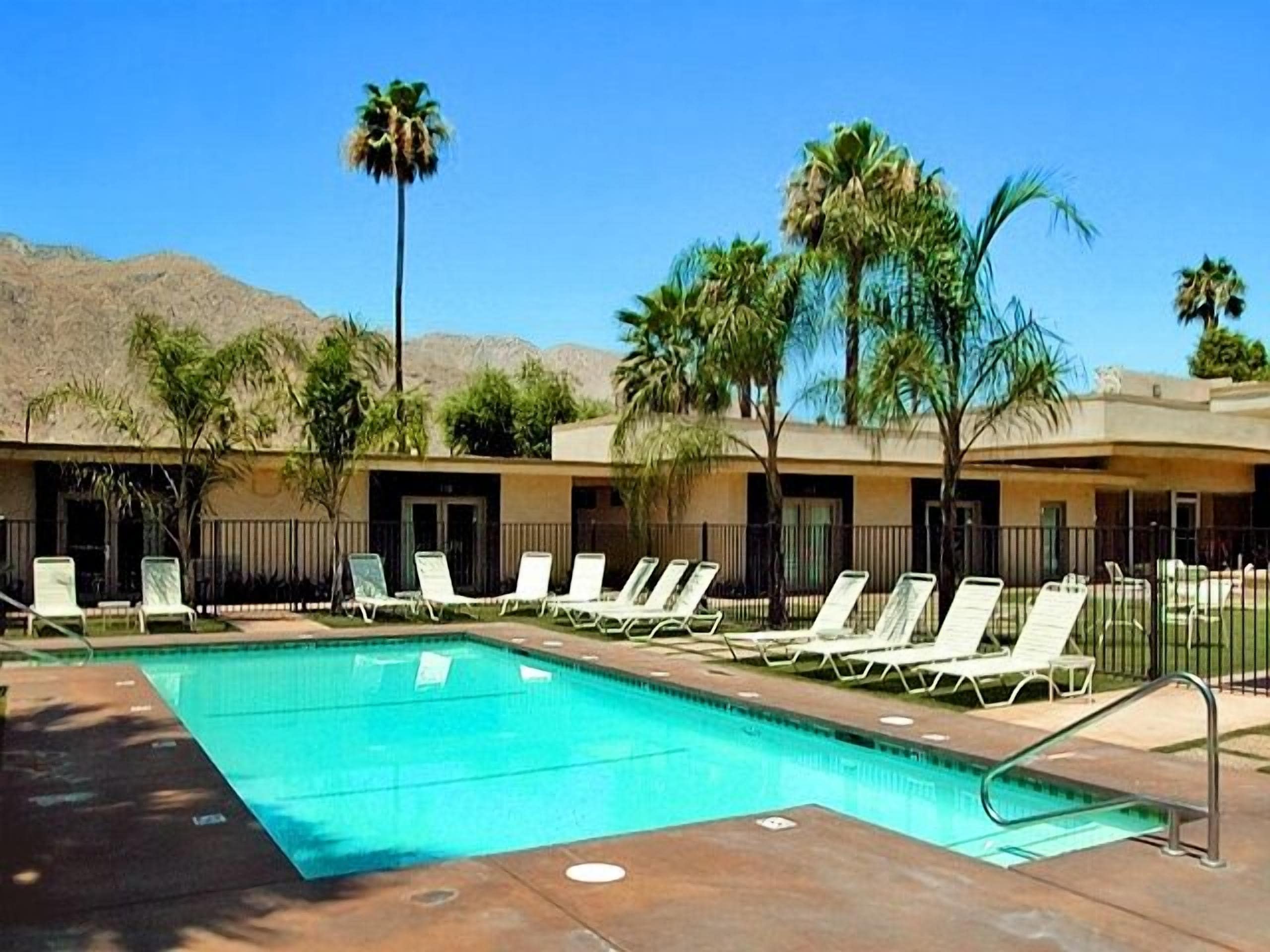 Alberca al aire libre 