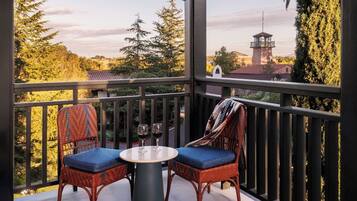 Deluxe Room, 1 King Bed (1889 House King Balcony) | Terrace/patio