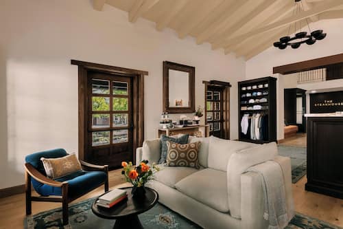 Sala de estar en el lobby
