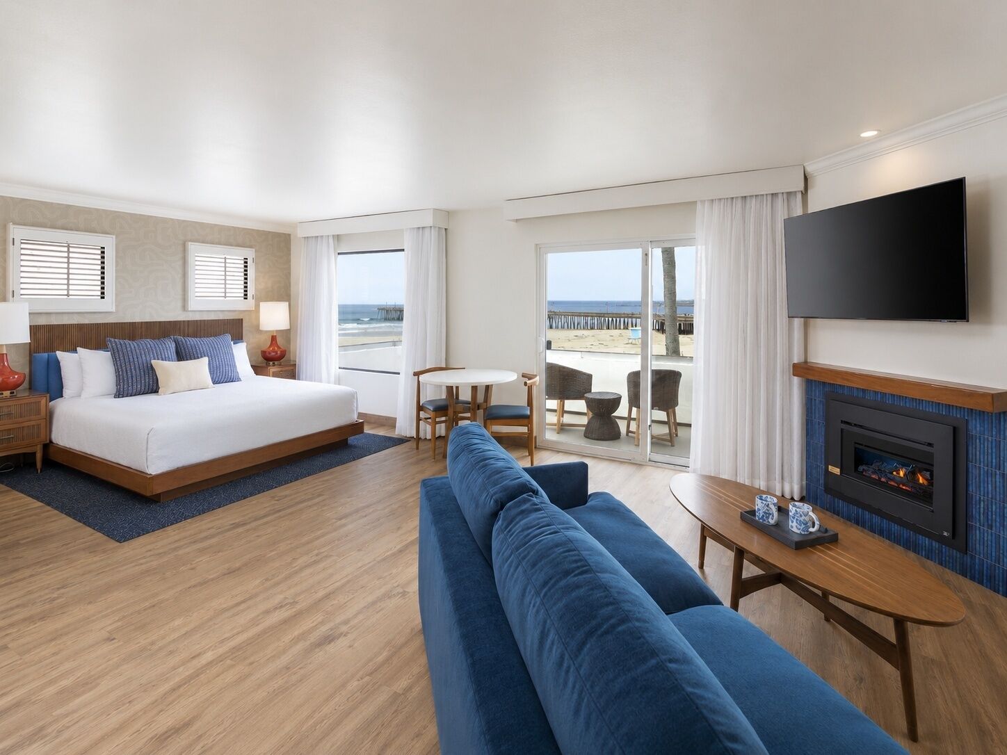 Sviitti, useita sänkyjä (Pierside King Suite) | Pimennysverhot, silitysrauta/-lauta, ilmaiset vauvansängyt