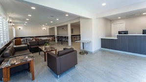 Lobby - The Grove At Pismo Beach (Pismo Beach)
