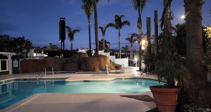 The Grove At Pismo Beach