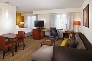 Egyptian cotton sheets, premium bedding, desk, laptop workspace