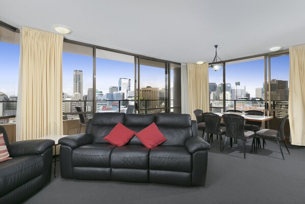 Leilighet, 2 soverom | Sengetøy av topp kvalitet, minibar og strykejern/-brett