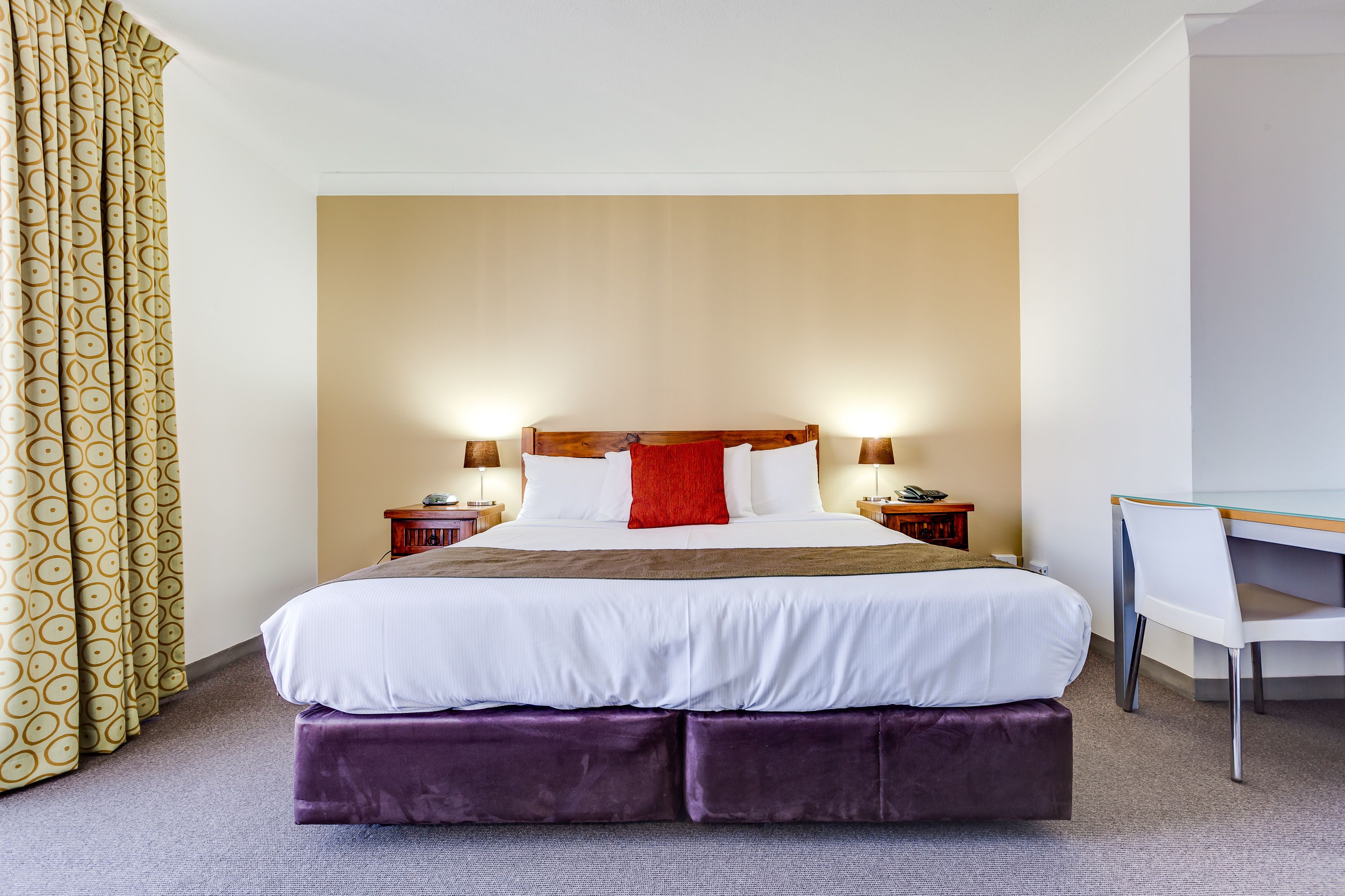 standard room | desk, iron/ironing board, cots/infant beds, free wifi