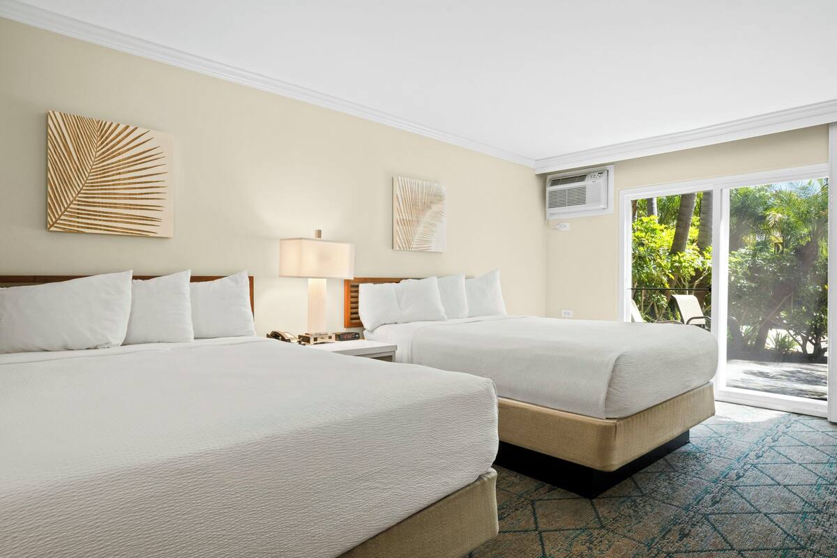 Standard Room, 2 Queen Beds, Lanai