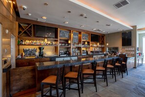 Bar (in der Unterkunft)