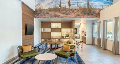 Fairfield Inn & Suites by Marriott Scottsdale Old Town