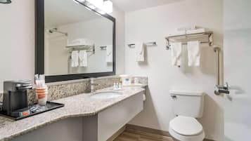 Pillow-top beds, desk, soundproofing, iron/ironing board