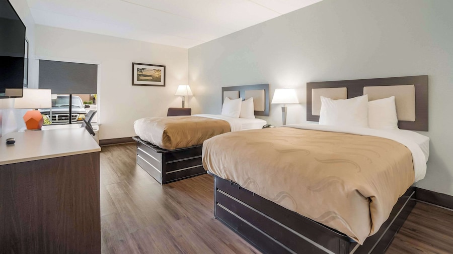 Quality Inn Jacksonville near Camp Lejeune