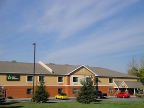 Exterior - Studio 6 Extended Stay Rochester Greece NY (Rochester)