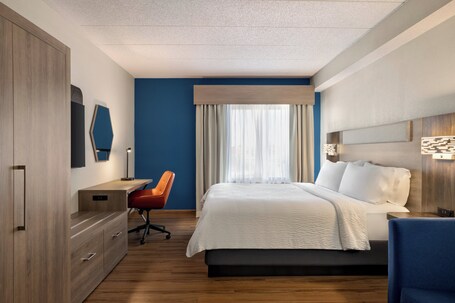 Holiday Inn Express and Suites Indianapolis W Airport Area, an IHG Hotel - Image 22