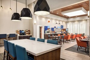 Restaurant - Holiday Inn Express and Suites Indianapolis W- Airport Area by IHG (Indianapolis)